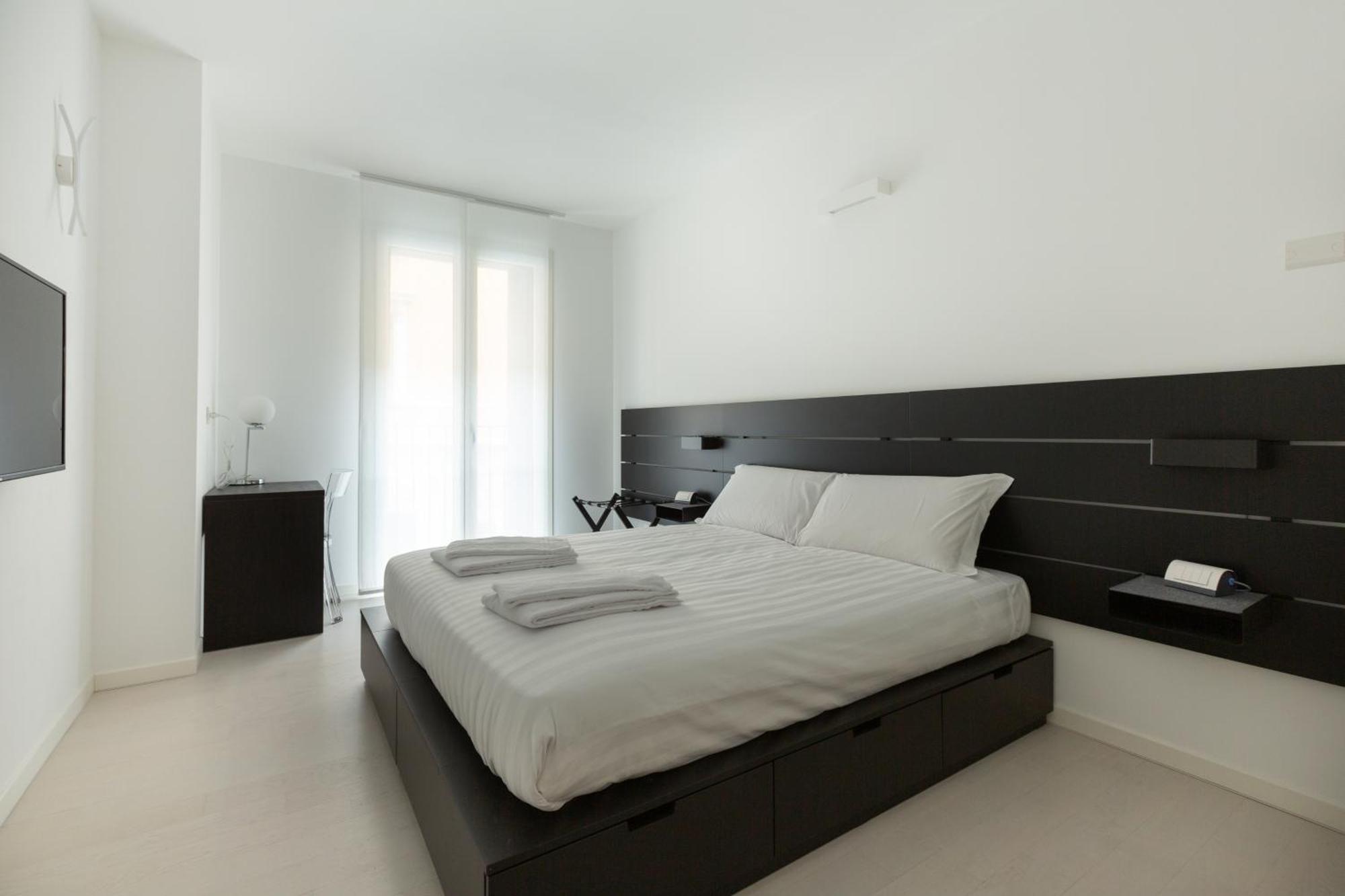 Porta Nuova Bright And Roomy Flat Milano Ngoại thất bức ảnh